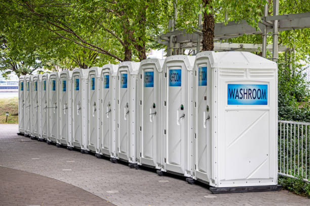Best Porta potty rental for parties  in Robins, IA