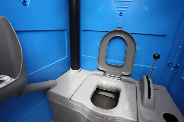 Best Affordable porta potty rental  in Robins, IA