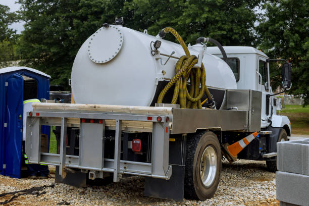 Best Emergency porta potty rental  in Robins, IA